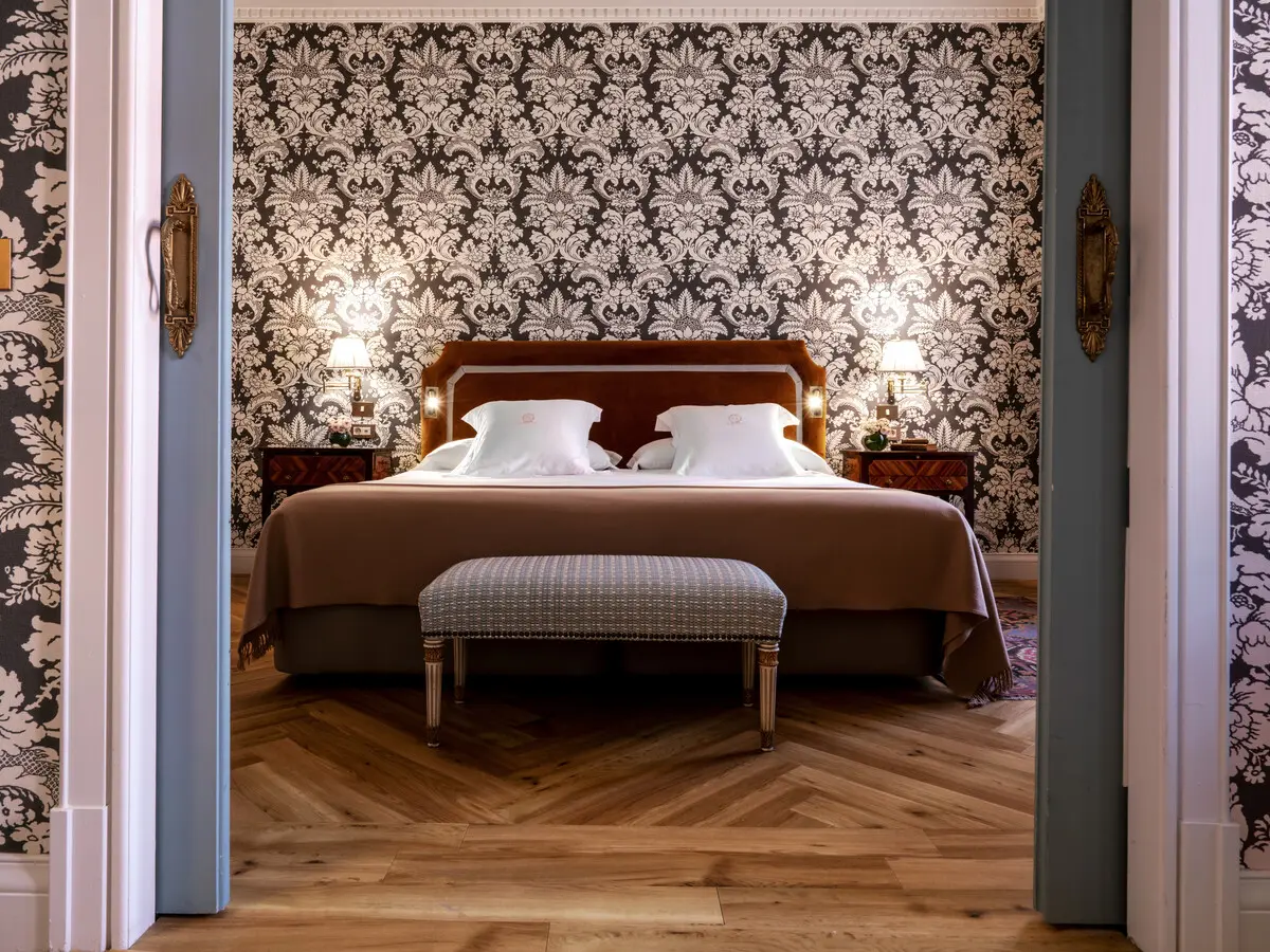where to stay in Madrid?